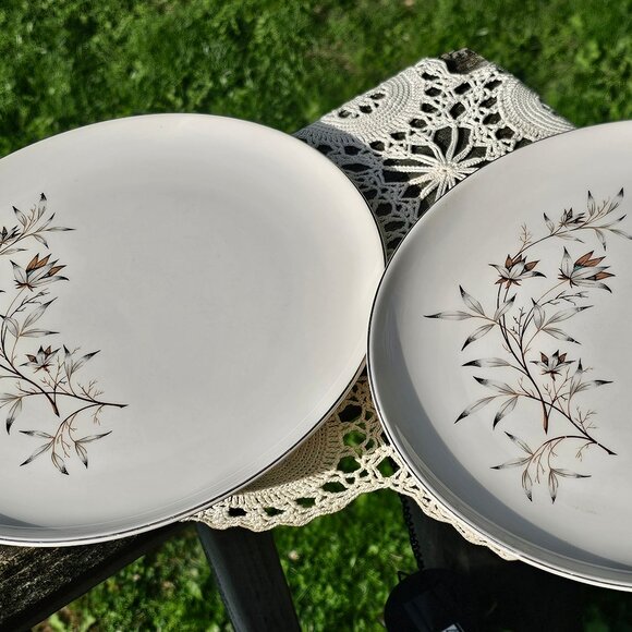 Taylor Smith Taylor 2 dinner plates VTG Candlelight pattern vintage Versatile - Picture 1 of 10